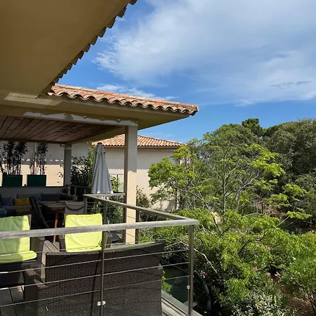 Apartment A 50 Metres De La